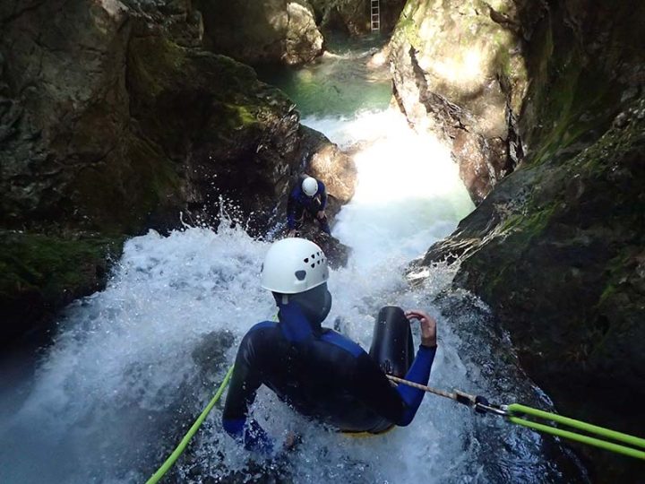 Soteskanje v bližini Bleda — 3