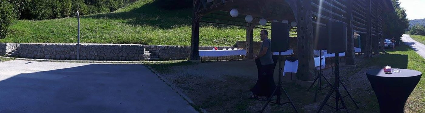 Skedenj pr Kozolc Babna Gora pri Polhovem Gradcu — 1