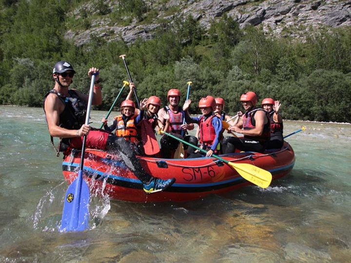 Adrenalinski rafting na smaragdni reki Soči — 2