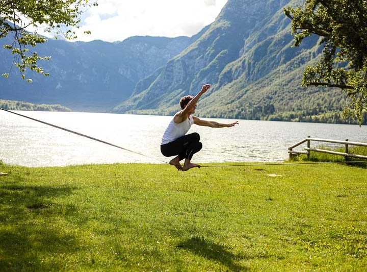 Slackline — 4